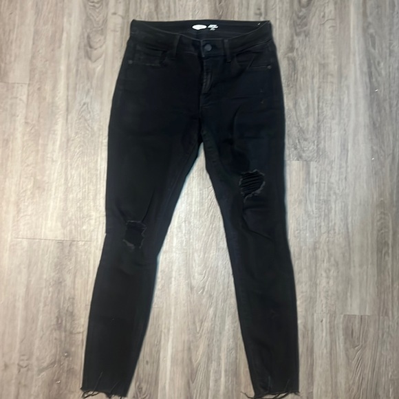 Old Navy Distressed Rockstar Super Skinny Jeans Size 4 - Picture 2 of 6